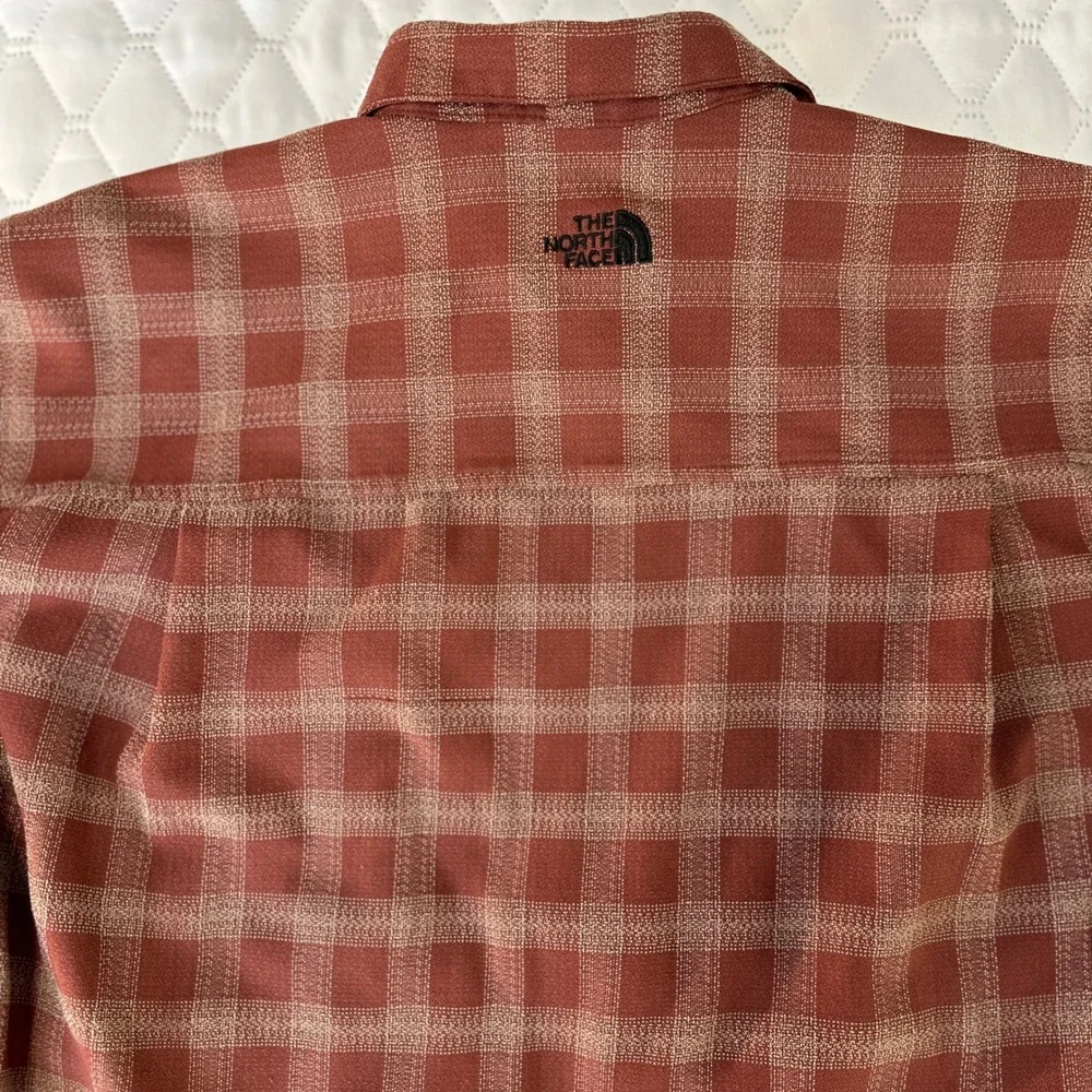 The North Face Plaid Flannel Valley Twill shirt Burnt Orange Textured‎ XL